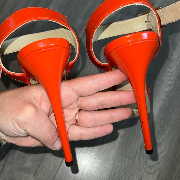 Jimmy Choo Linda Ankle-Wrap Patent Platform Sandal, Tangerine - Picture 5 of 10